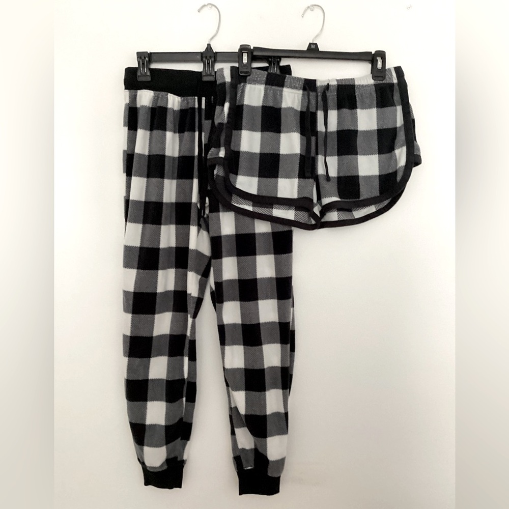 Aeropostale Fleece Pant/Shorts Pajamas - Size Medium Juniors